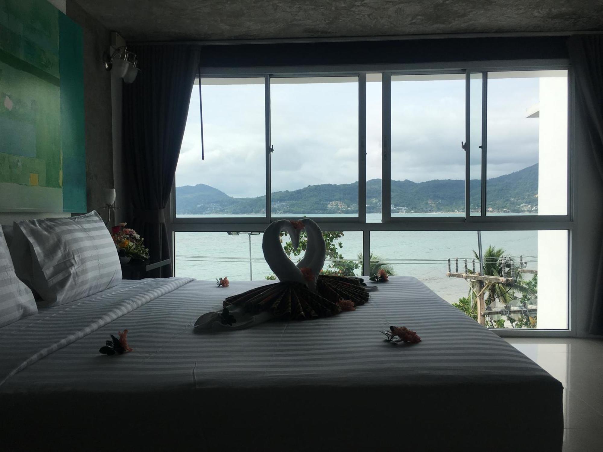 The Front Hotel And Apartments Patong Quarto foto
